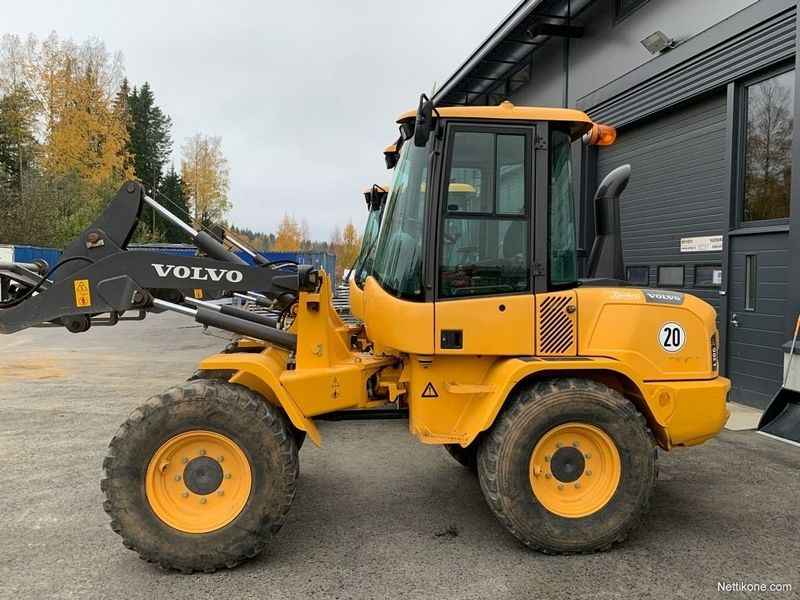 Volvo L30B Specs Bucket Dimensions Engine Operational Volvo L30B Specs Bucket Dimensions Engine Operational