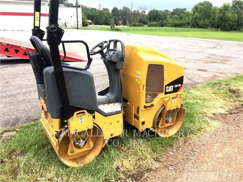Caterpillar CB14B