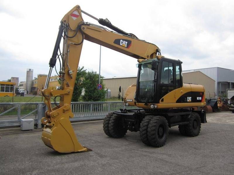 Caterpillar M318D