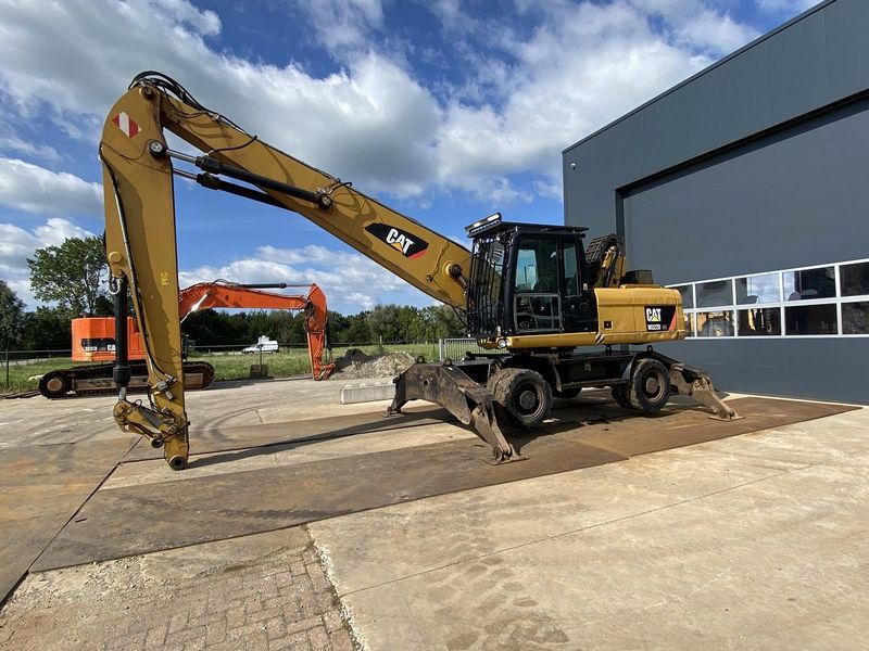 Caterpillar M322D MH