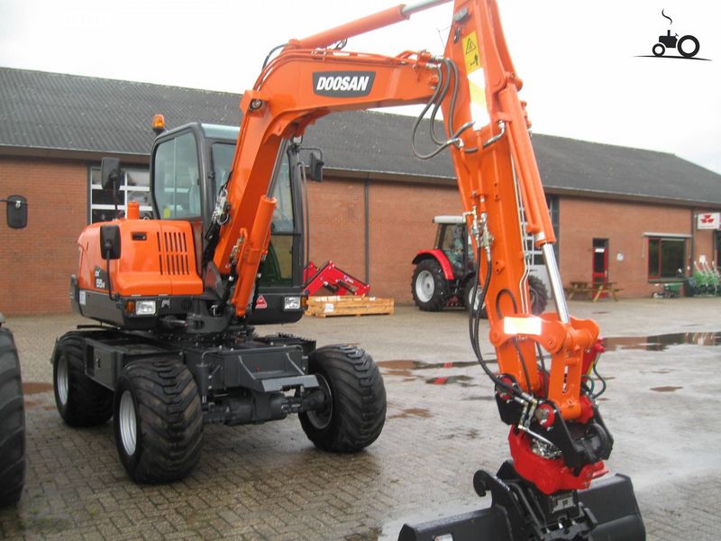 Doosan DX55W