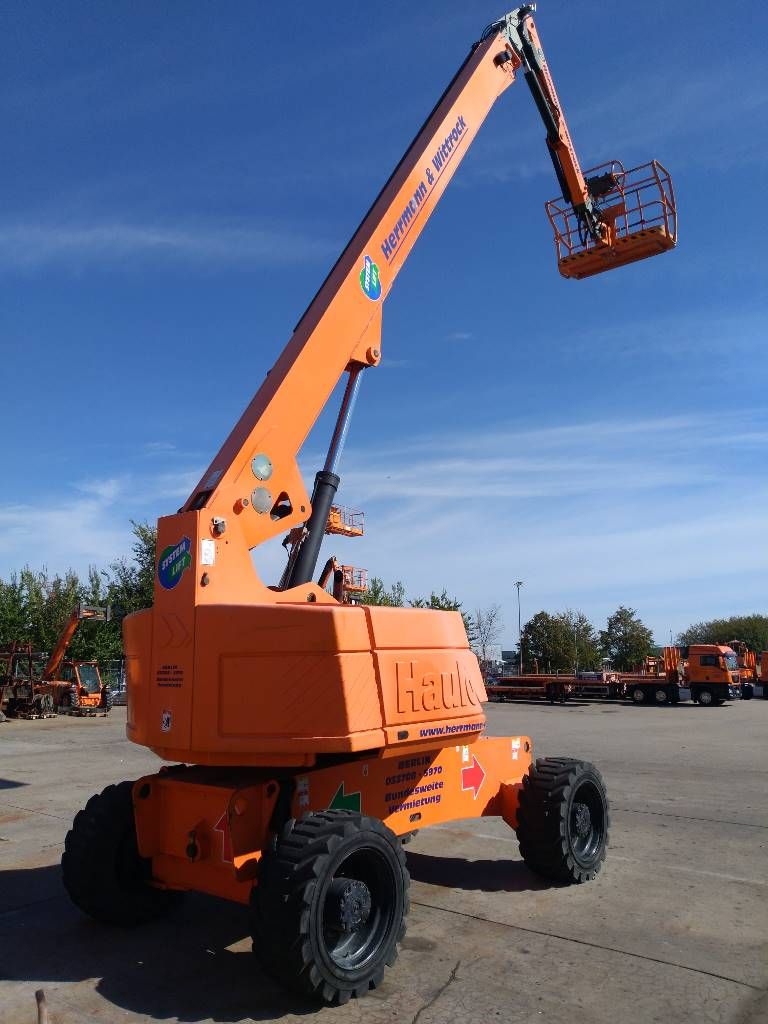 Haulotte H28TJ