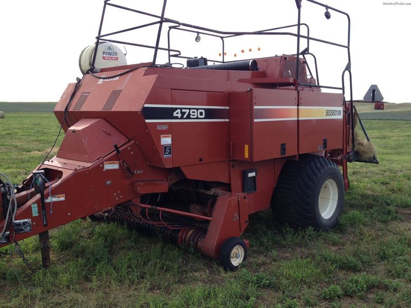 Hesston 4790