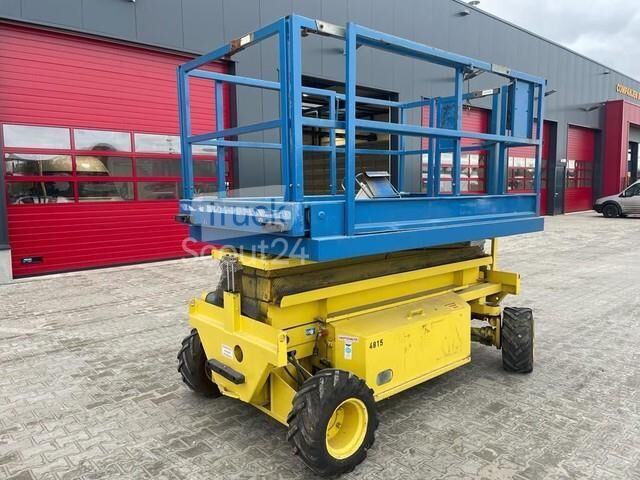 Holland Lift Y83DL16 4WD