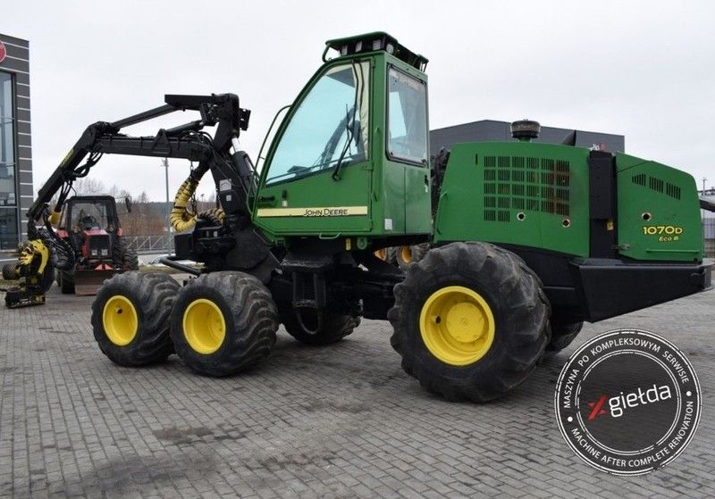 John Deere 1070D