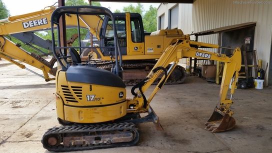 John Deere 17ZTS