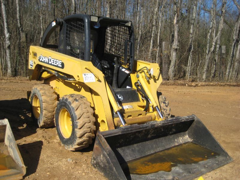 John Deere 260 Series II