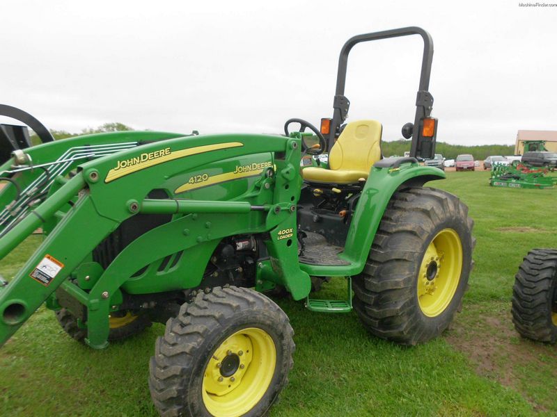 John Deere 4120