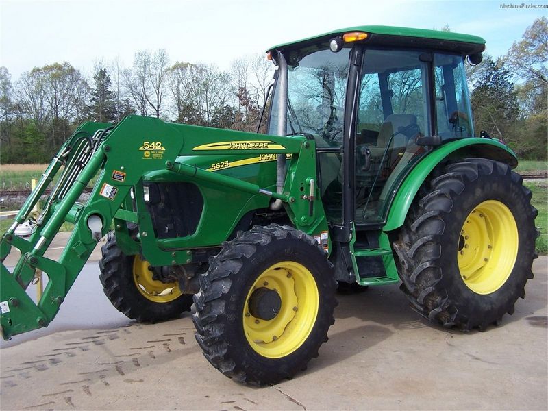 John Deere 5625