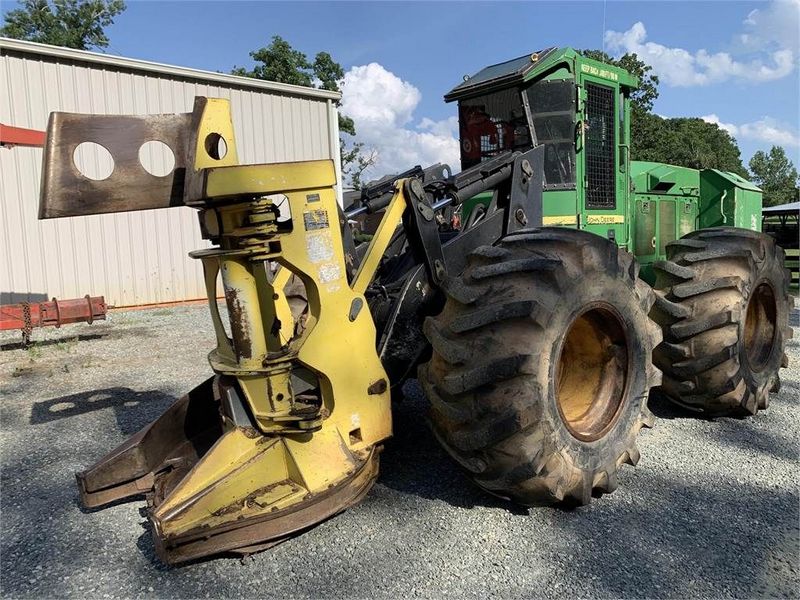 John Deere 843J