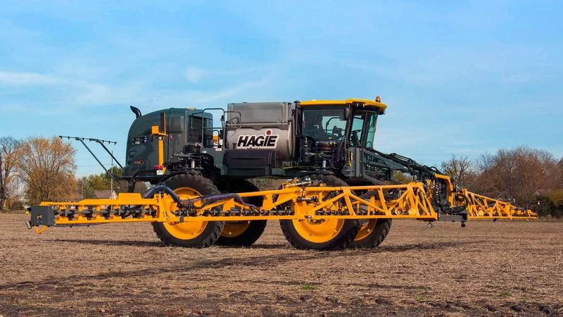 John Deere Hagie™ STS12