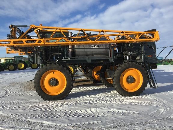 John Deere Hagie™ STS14