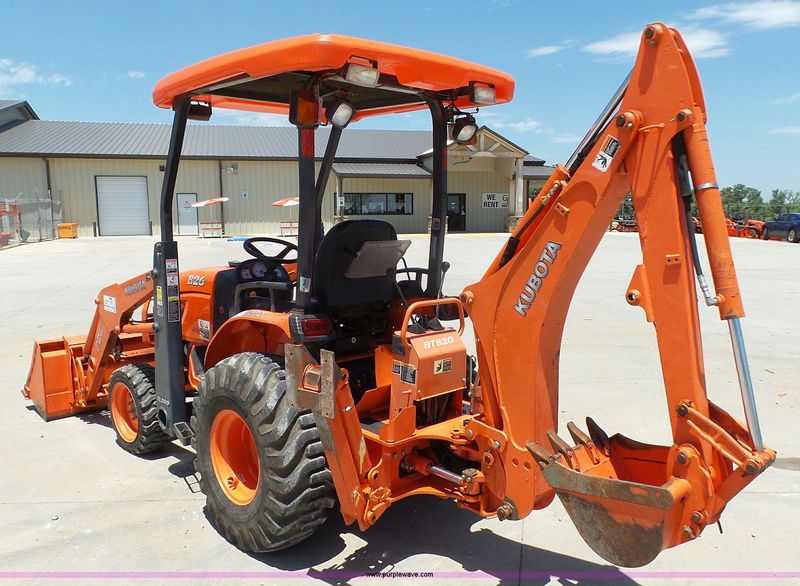 Kubota B26
