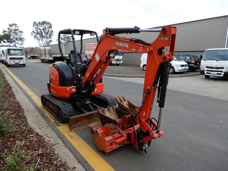 Kubota U35-4HGA