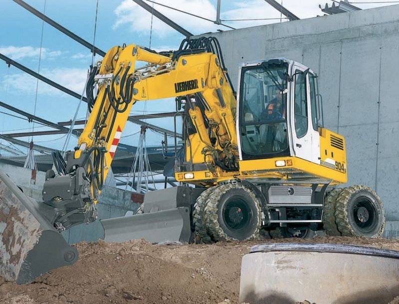 Liebherr A904CHD