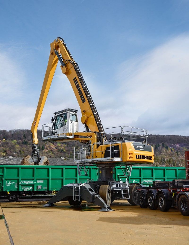Liebherr LH60M HIGH RISE INDUSTRY LITRONIC