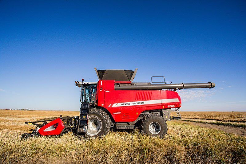 Massey Ferguson 9565