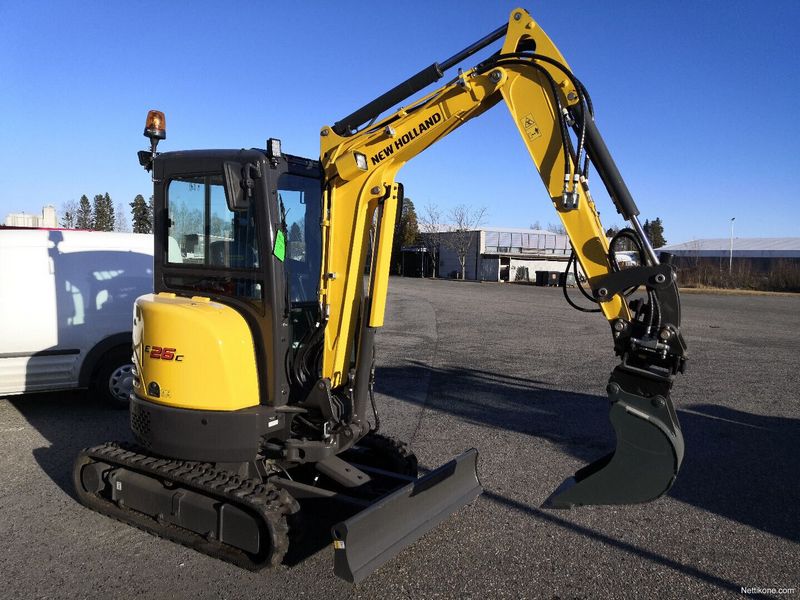 New Holland E26C