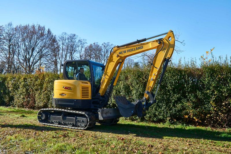 New Holland E60C