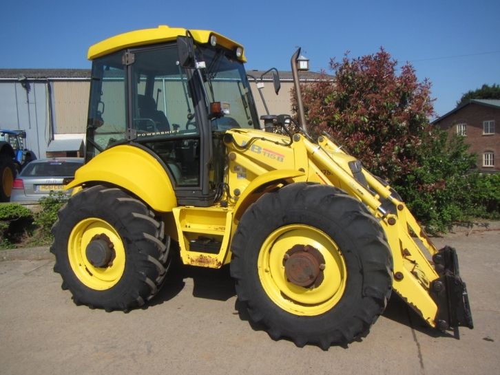 New Holland LB115.B