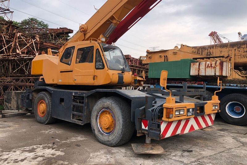 Tadano TR250M-6