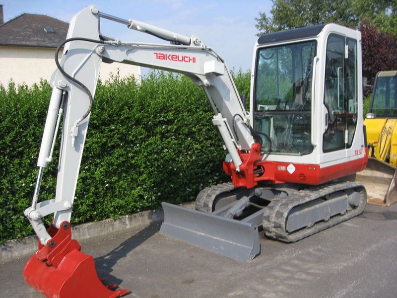 Takeuchi TB125
