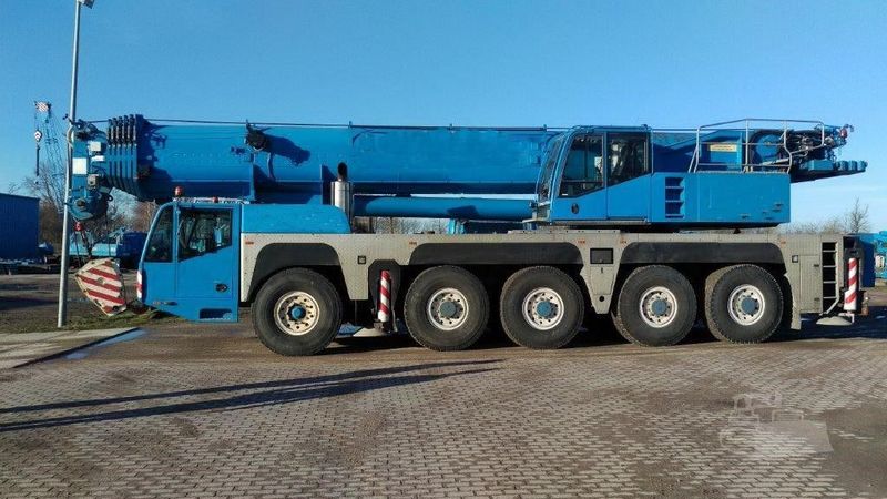 Terex AC200