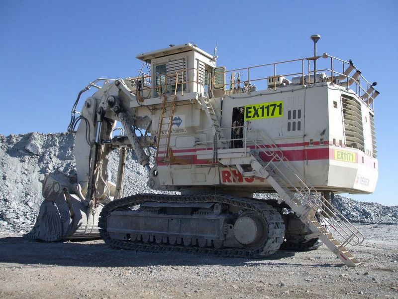 Terex RH340