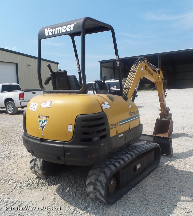 Vermeer CX224