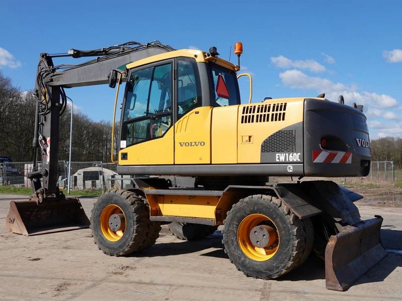 Volvo EW160C