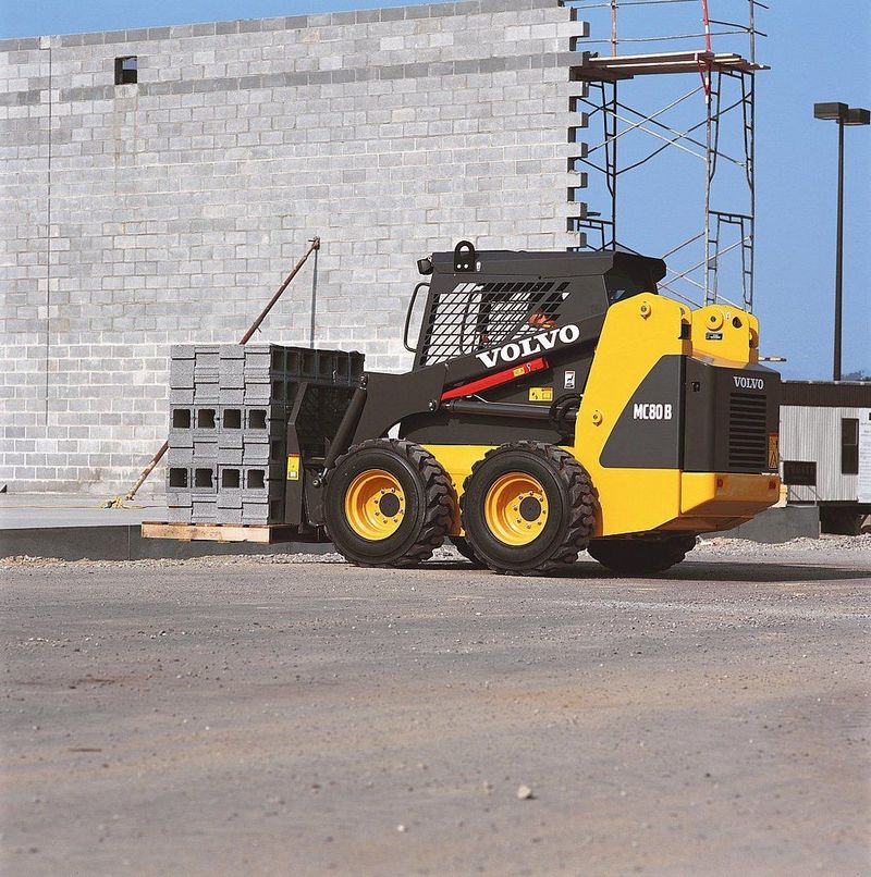 Volvo MC80B
