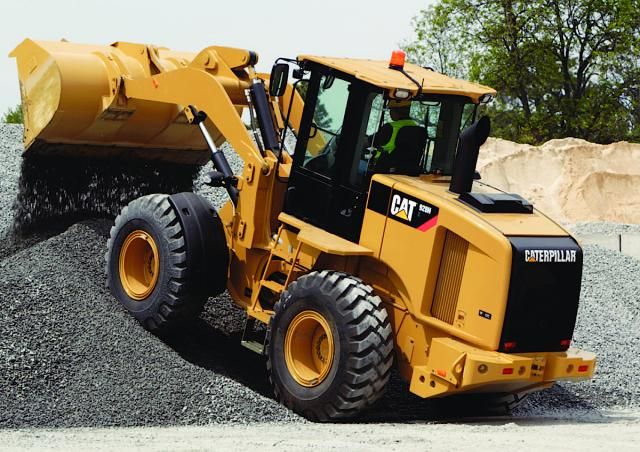 Caterpillar 928Hz