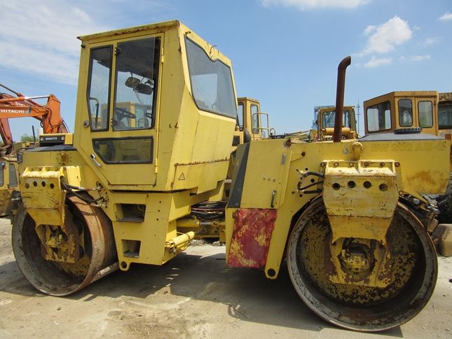 Bomag BW202AD