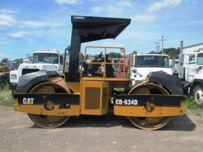 Caterpillar CB634D