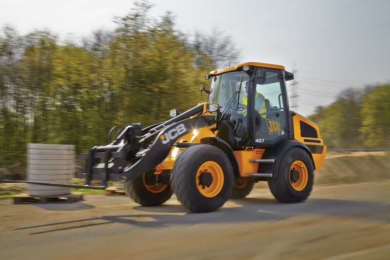 JCB 407