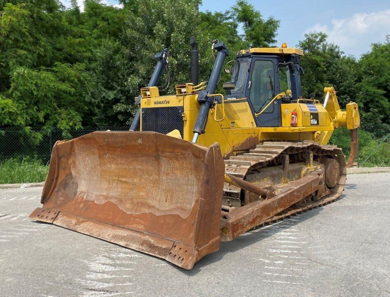 Komatsu D155A-3