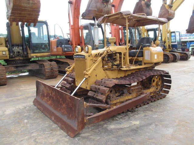 Komatsu D20P-3