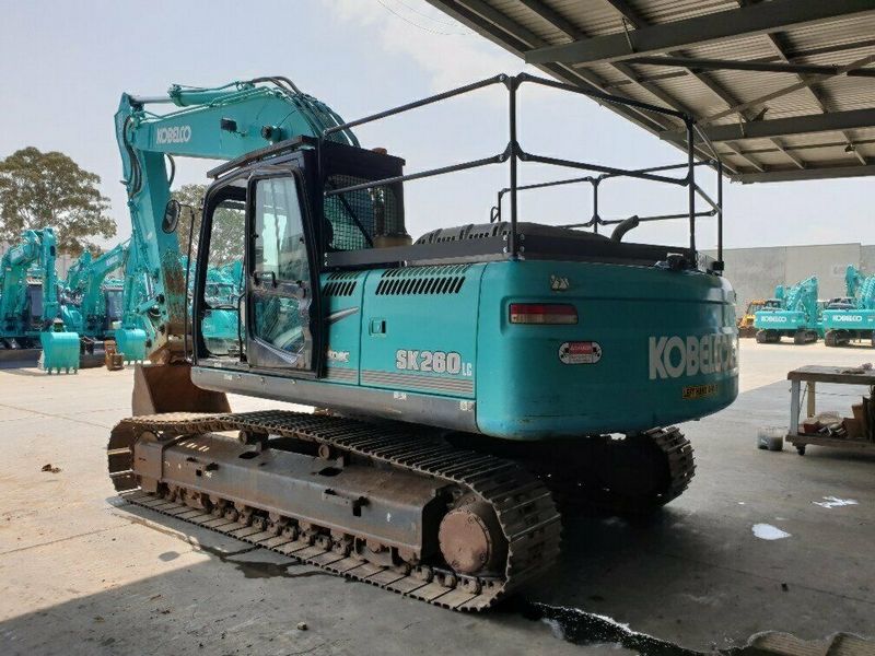 Kobelco SK260LC-8