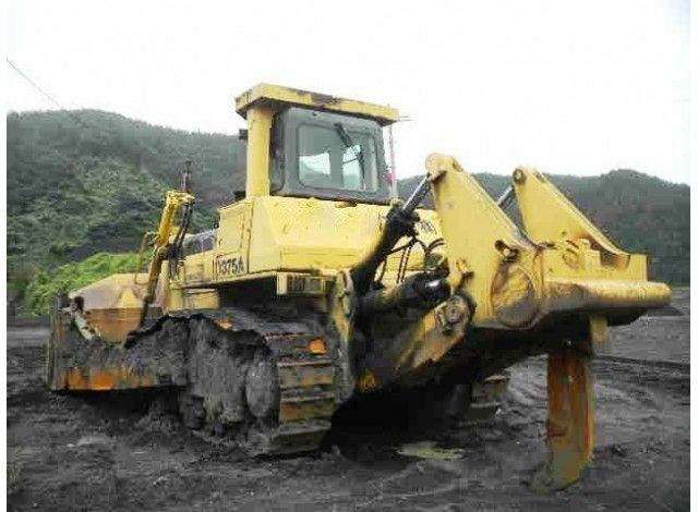 Komatsu D375A-3