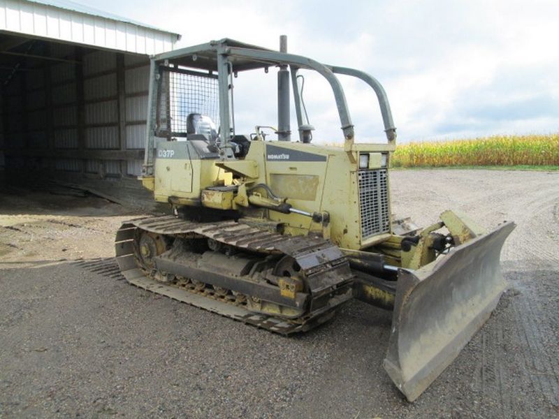 Komatsu D37P-5E