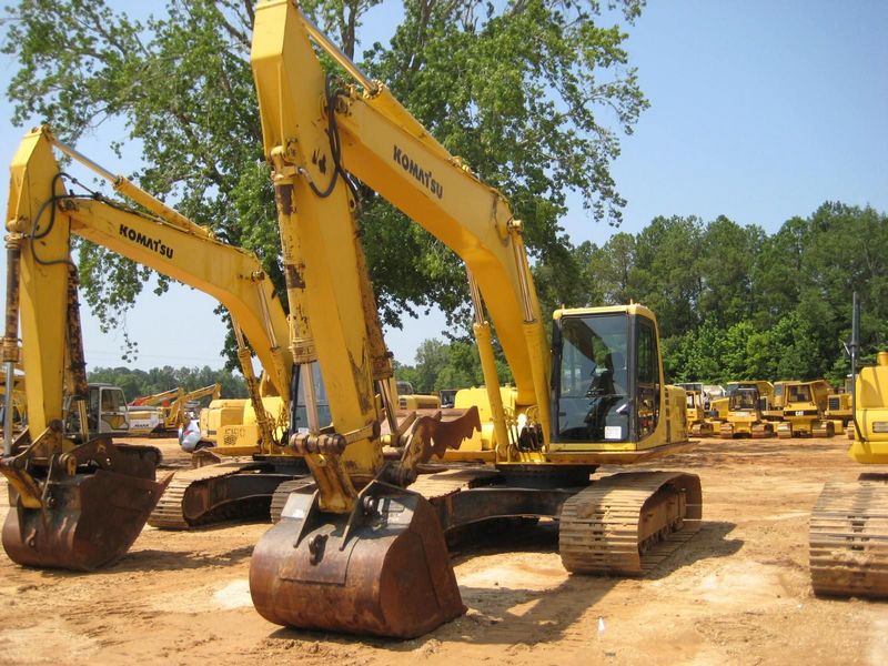 Komatsu PC200LC-6
