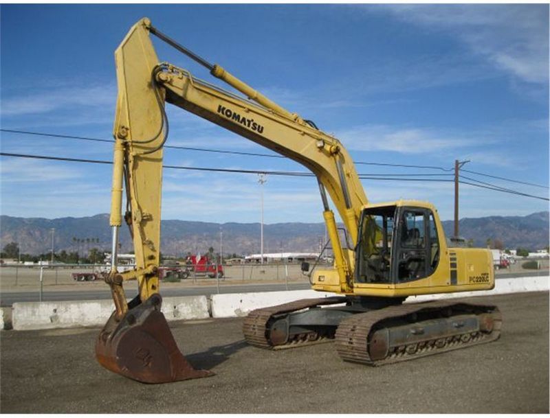 Komatsu PC220LC-6