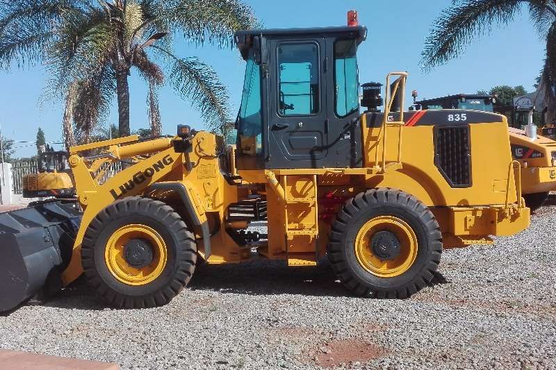 LiuGong CLG835 II
