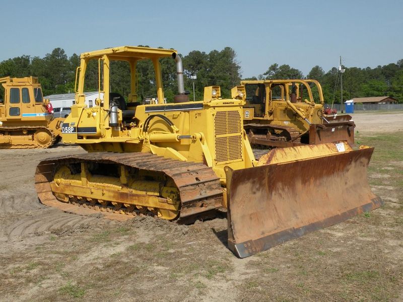 Komatsu D58P-1