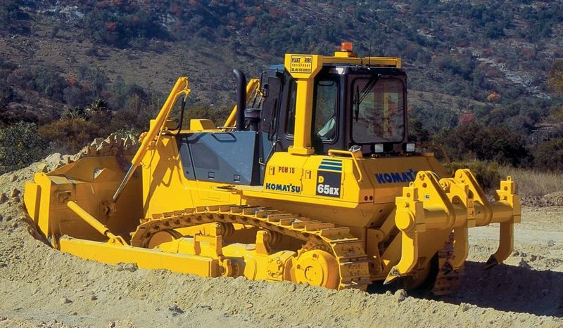 Komatsu D65EX-16PAT