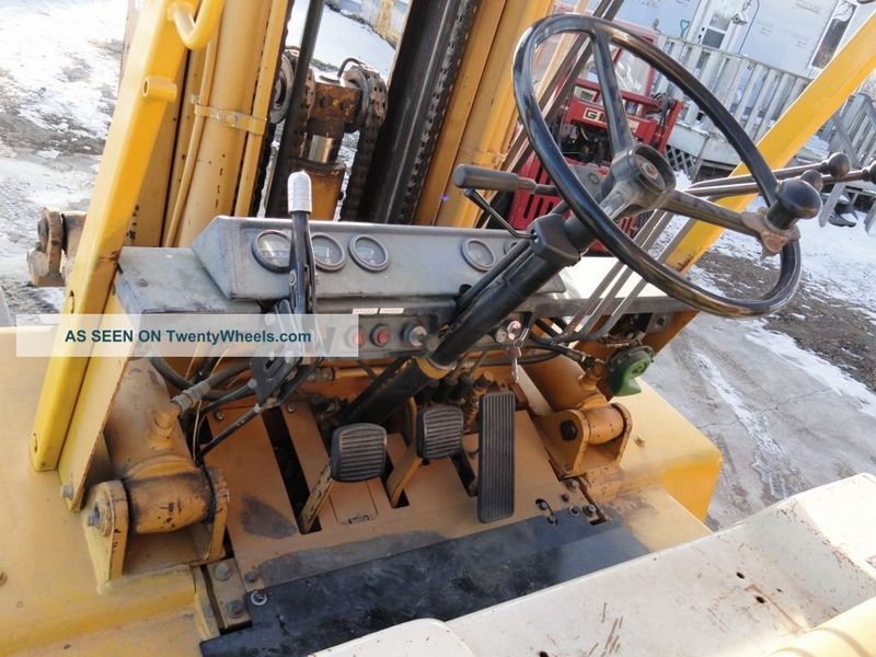 Komatsu FD40P-1