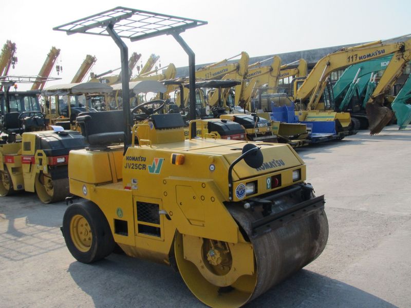 Komatsu JV25CR-7