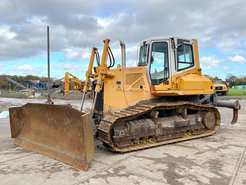 Liebherr PR724 XL