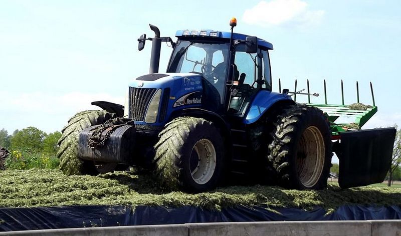 New Holland 255