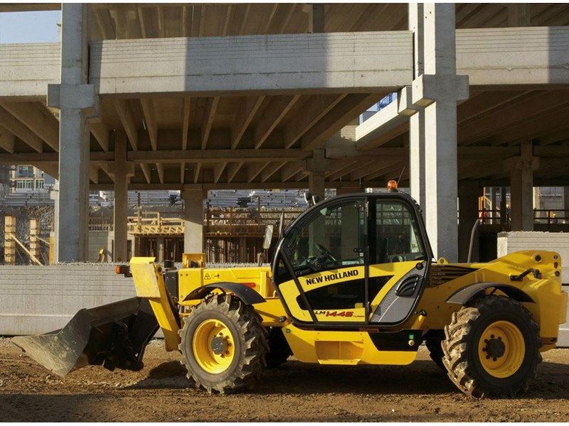 New Holland LM1445